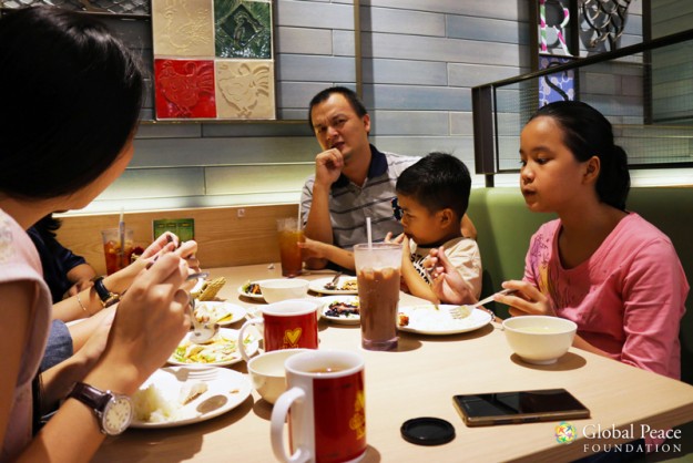 Globalpeace_uncledaniel4