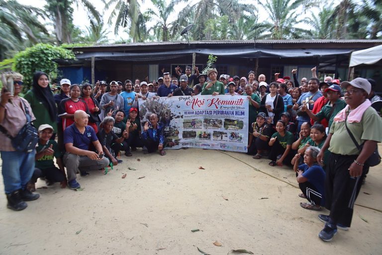 54020776879_cb043082c7_c